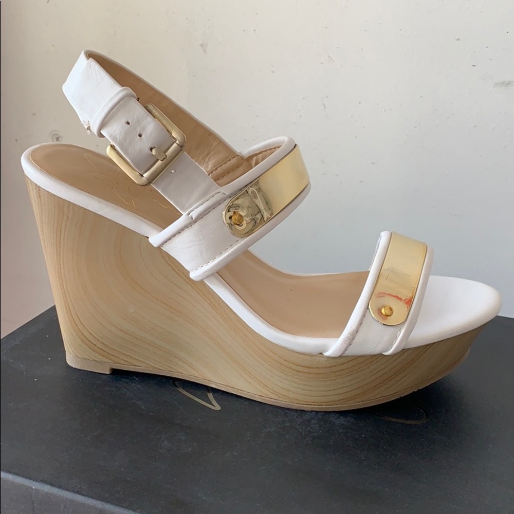 Super Cute Wedges by Report Signature